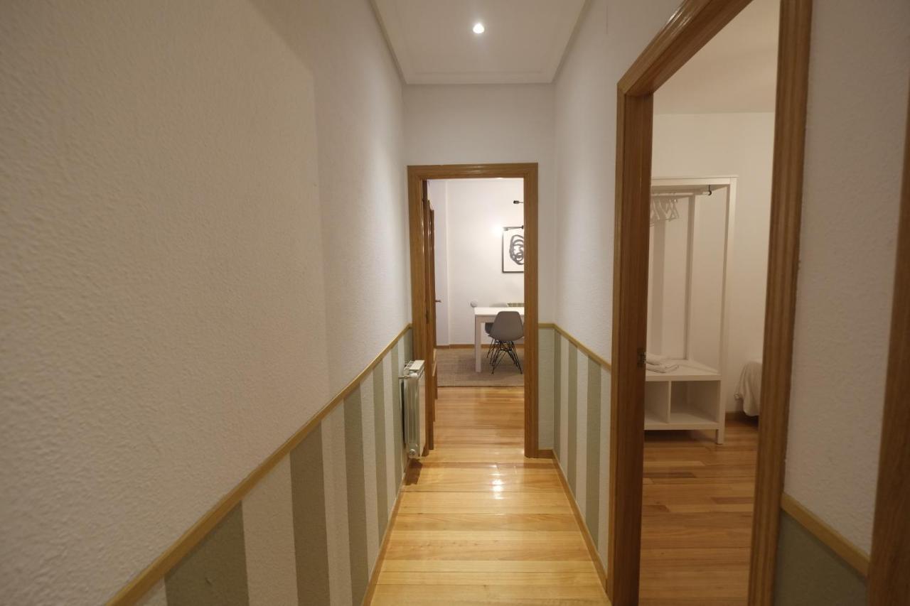 Apartament Camino De Santiago En Casco Historico Burgo Zewnętrze zdjęcie