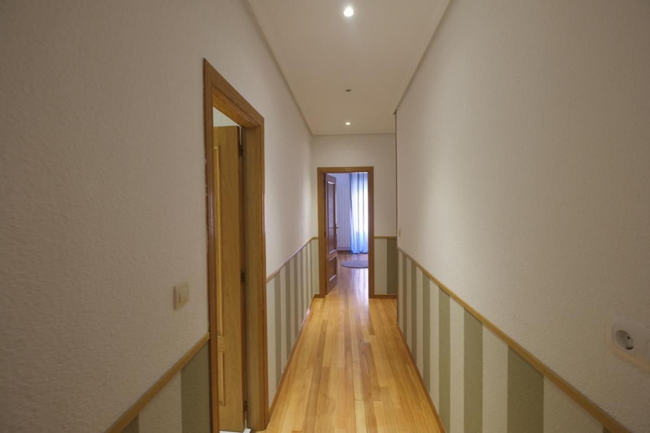 Apartament Camino De Santiago En Casco Historico Burgo Zewnętrze zdjęcie